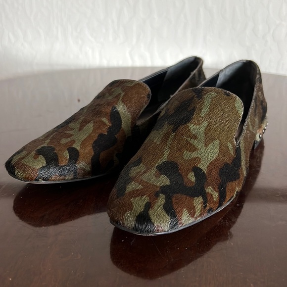 DOLCE VITA New Camo Studded Loafer Size 6.5 - Picture 5 of 16